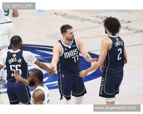 NBA凯尔特人对阵勇士全场精彩回放分析与赛后点评