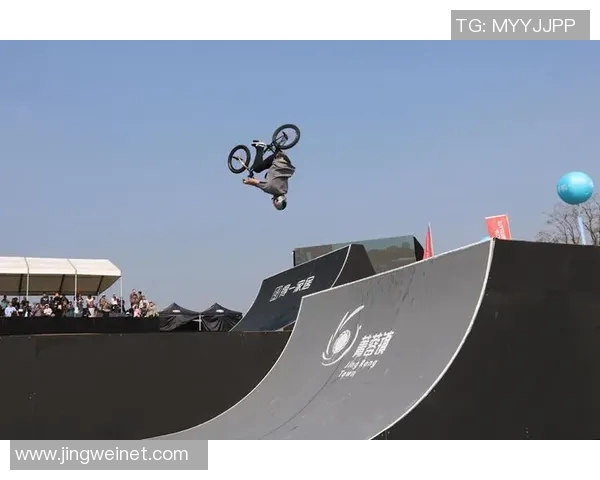 滑板精英赛特别报道成都极限运动队勇闯巅峰的传奇之路 滑板精英赛特别报道成都极限运动队勇闯巅峰的传奇之路